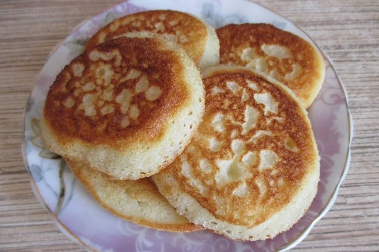 Банановые оладьи с манкой