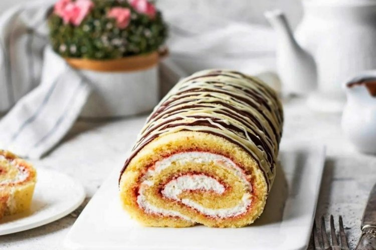 Бисквитный рулет