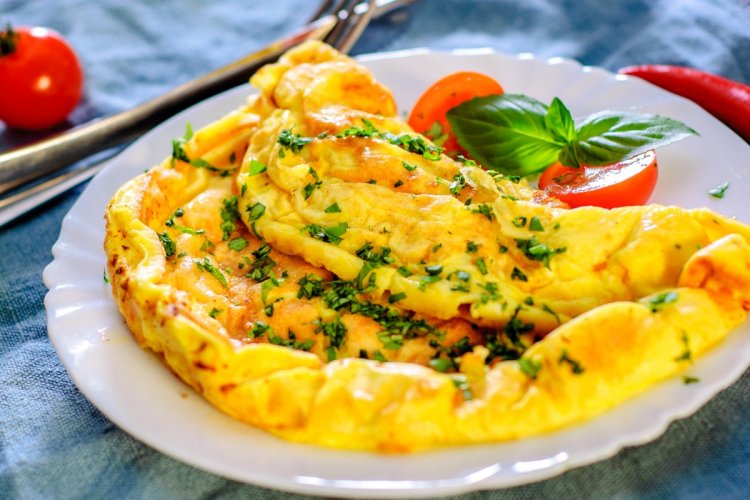 20 рецептов омлета в мультиварке, которые стоит приготовить