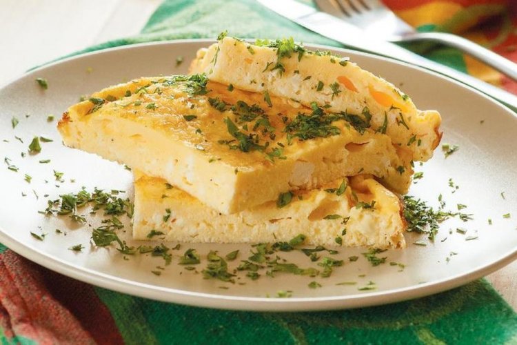 Омлет с творогом в мультиварке