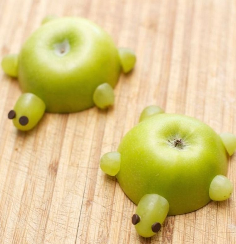 Поделки из яблок - фото