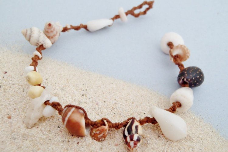 Украшения из ракушек