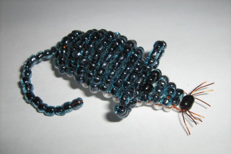 Поделки из бисера - фото