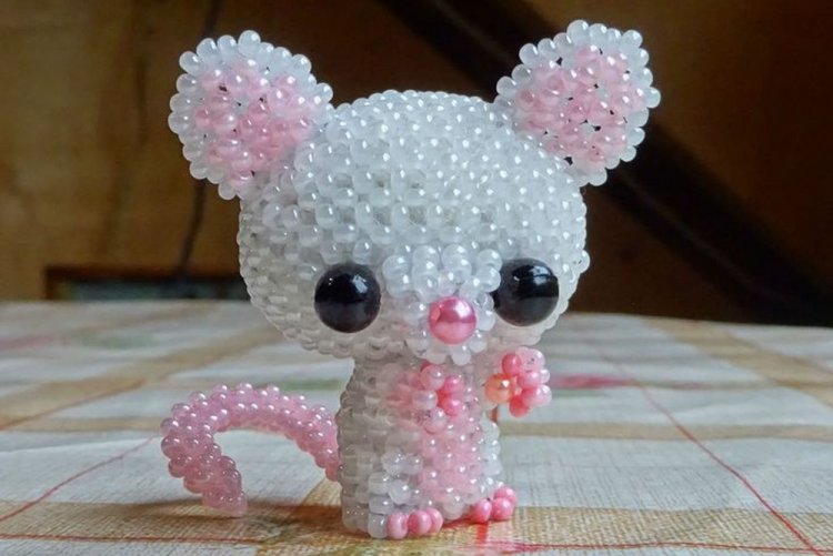 Поделки из бисера - фото