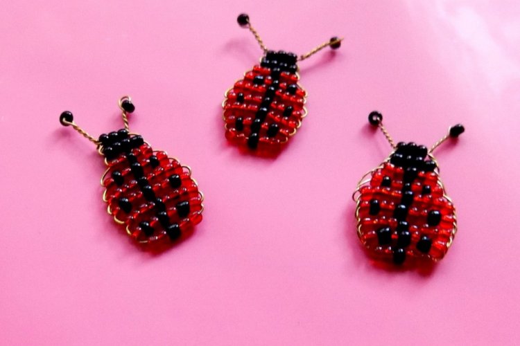 Поделки из бисера - фото