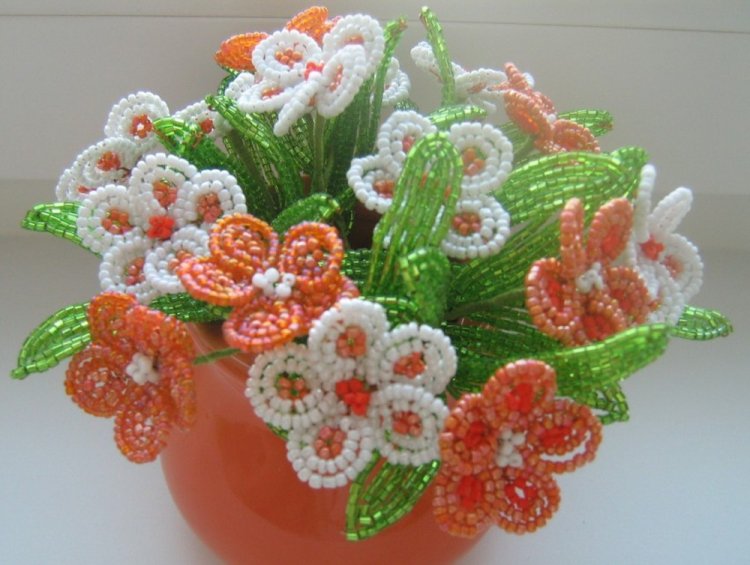 Поделки из бисера - фото