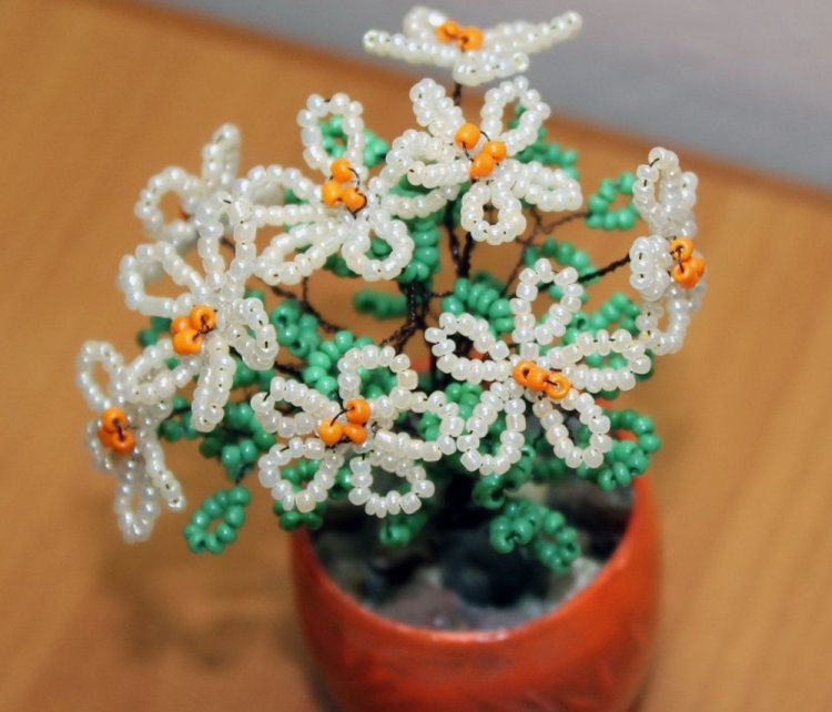 Поделки из бисера - фото