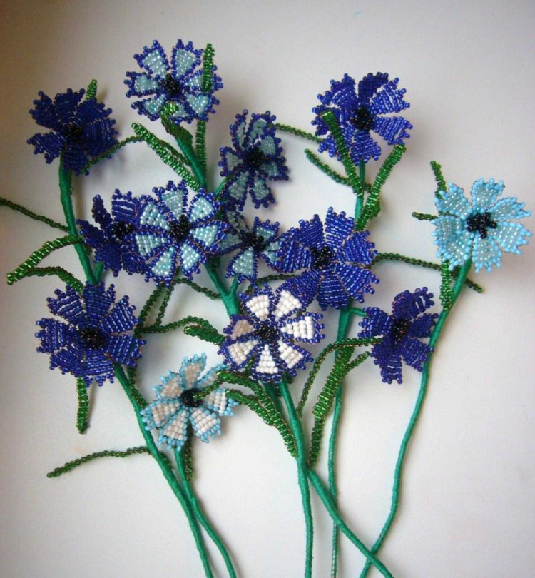 Поделки из бисера - фото