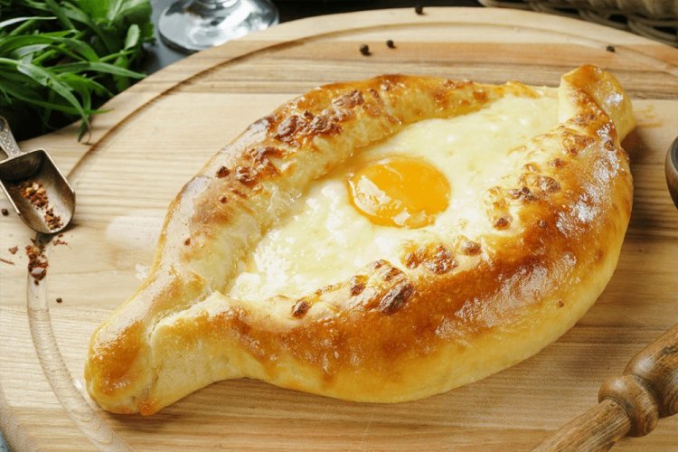 Хачапури с моцареллой