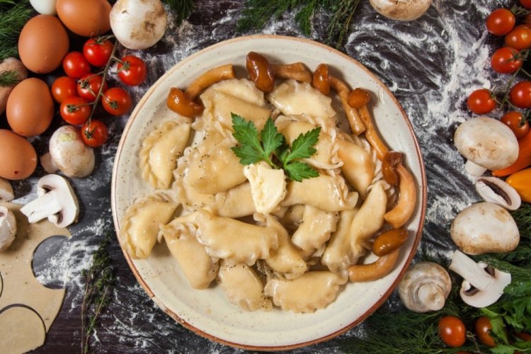 Вареники с картошкой и грибами
