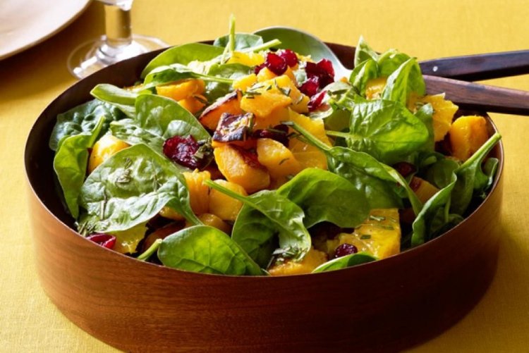 Салат с мандаринами и тыквой