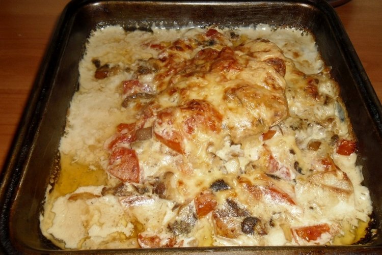 Окунь с картошкой в духовке