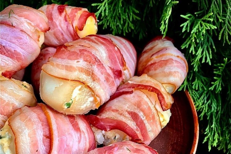 Картофель с беконом и сыром в духовке