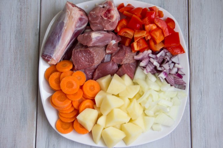 Шурпа с бараниной – классический рецепт