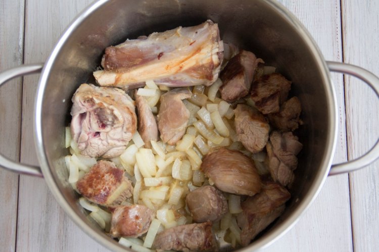 Шурпа с бараниной – классический рецепт