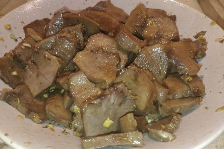 Маринованный свиной язык