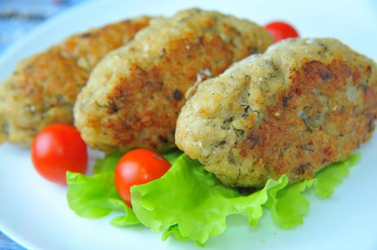 Котлеты из палтуса с картошкой