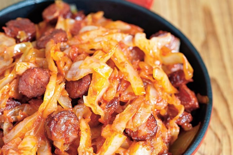 Бигус с картошкой и охотничьими колбасками