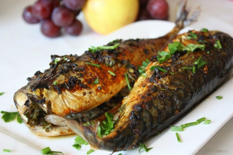 Скумбрия с соевым соусом в фольге