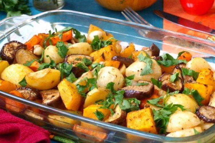 Тыква с овощами