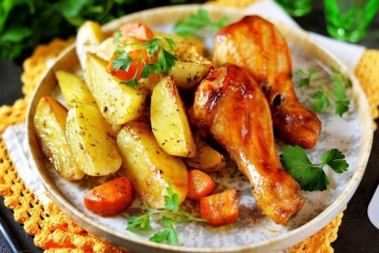 Курица с картошкой в соевом соусе