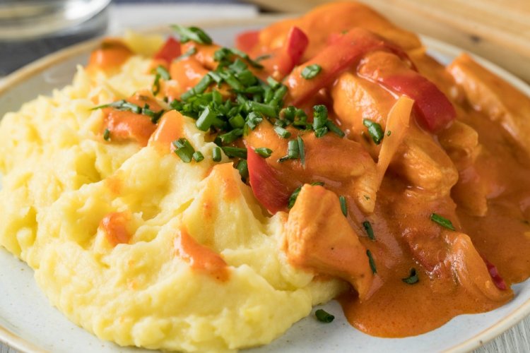 Паприкаш из индейки