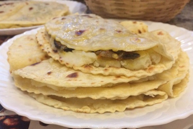 Кыстыбый с картошкой и грибами