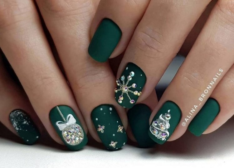 Елки и шарики