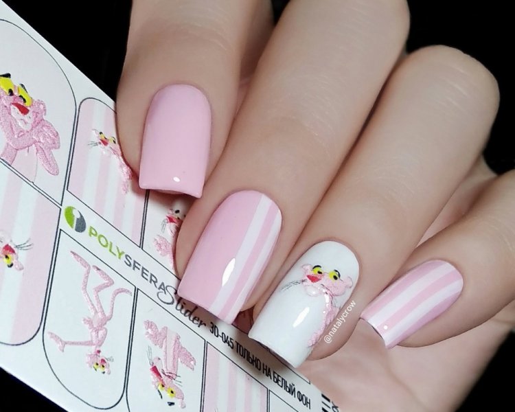 Объемные наклейки на короткие ногти