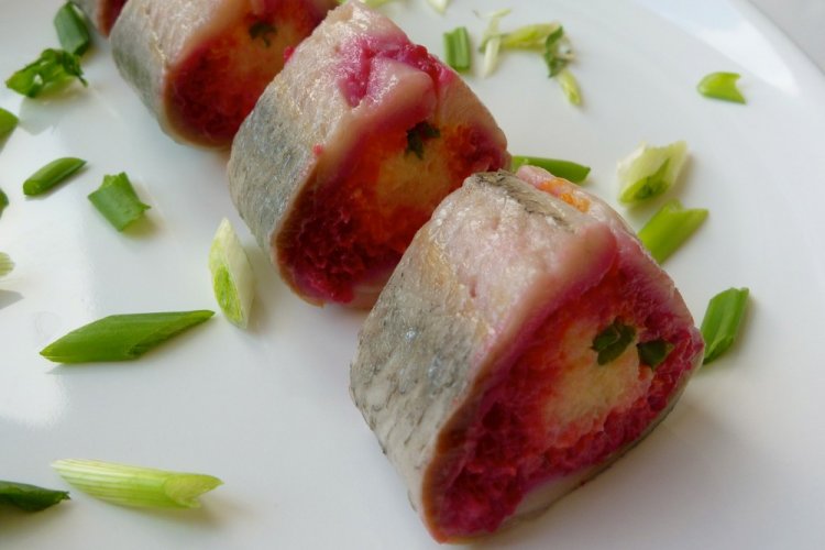 Селедочные рулеты