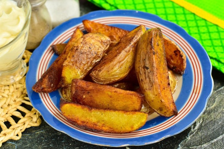 Домашняя картошка по-деревенски