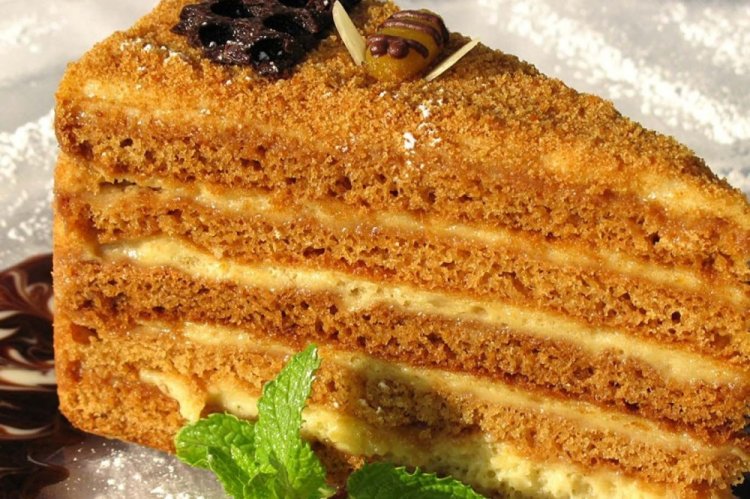 Медовый торт на сковороде