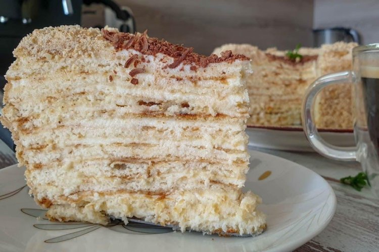 Торт «Сметанник» на сковороде