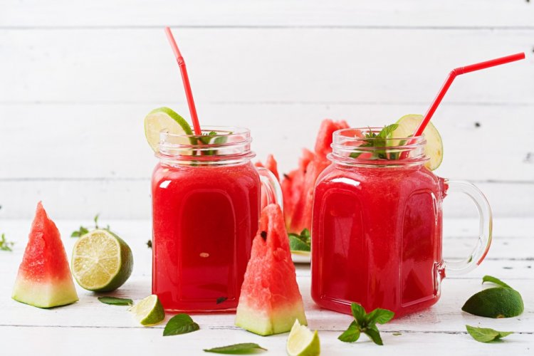 Смузи из арбуза и лайма