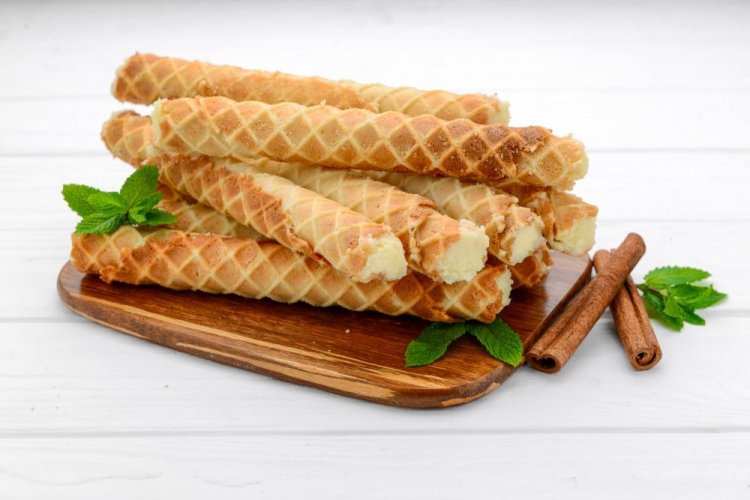 Вафельные трубочки с творожным кремом