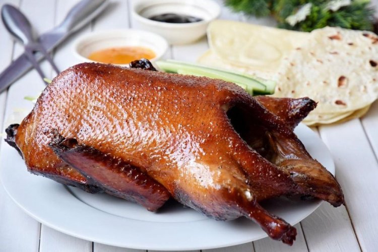 Утка по-пекински с хрустящей корочкой