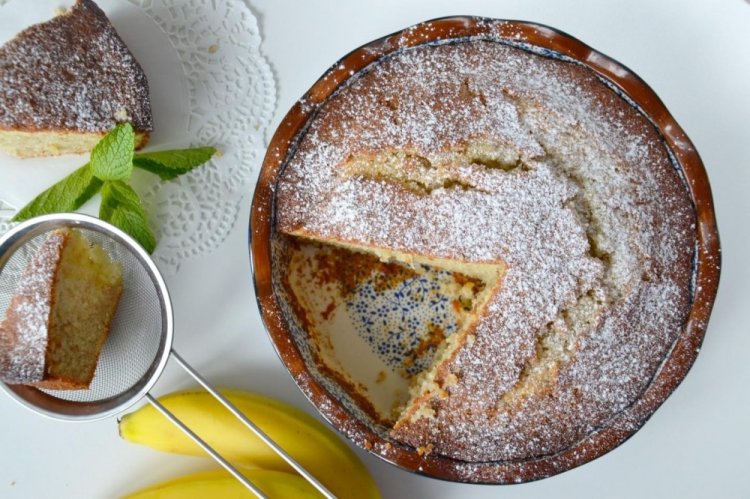 Банановый пирог на молоке