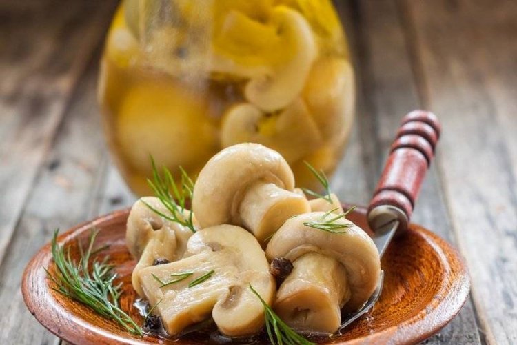 Маринованные грибы горячим способом