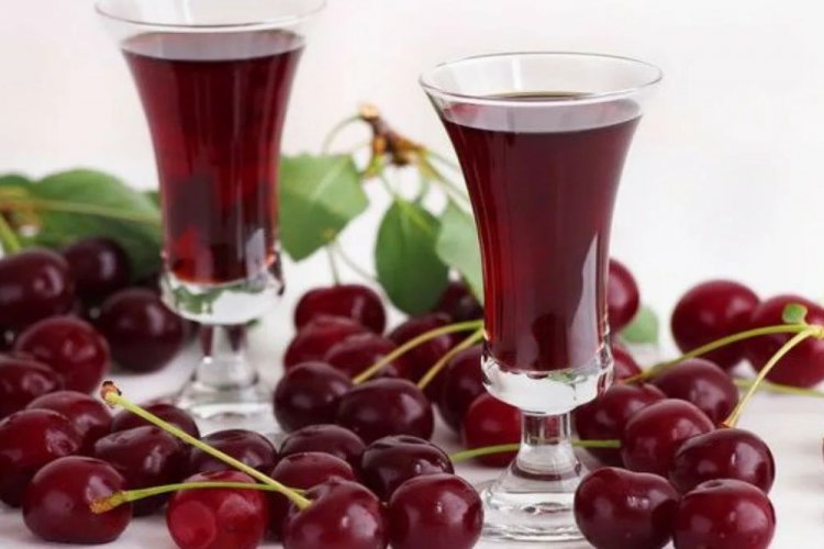 Сладкое вино из вишни