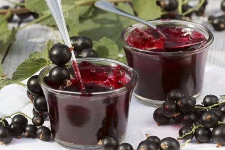 Джем из черной смородины на зиму – классический рецепт