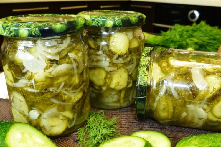 Острые огурцы кружочками на зиму