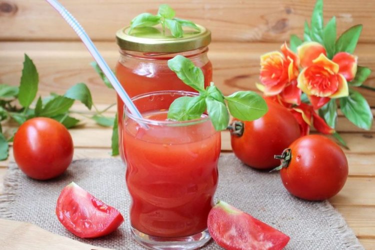 Томатный сок с базиликом на зиму