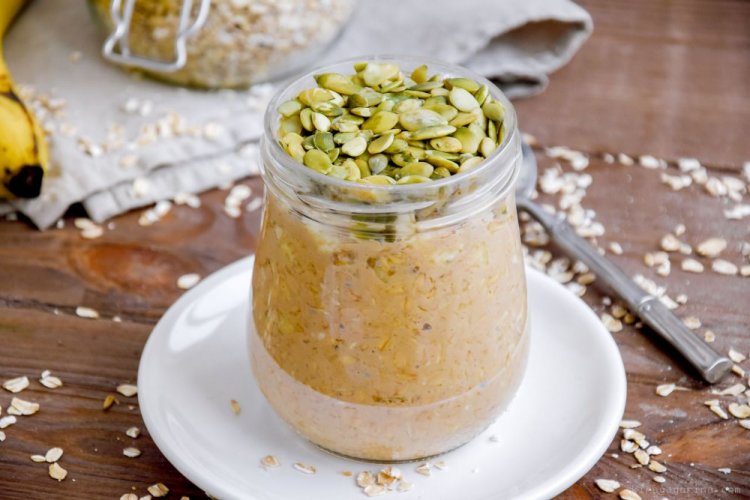 Бананово-тыквенный смузи с овсянкой и цикорием