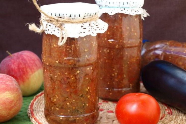 Икра из баклажанов с яблоками на зиму