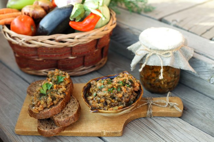 Икра из баклажанов с уксусом на зиму
