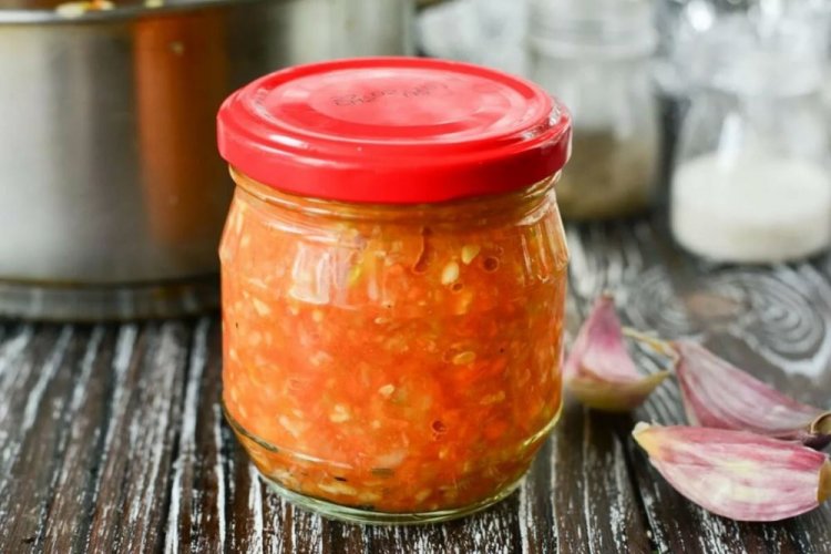 Кабачковая аджика со стерилизацией