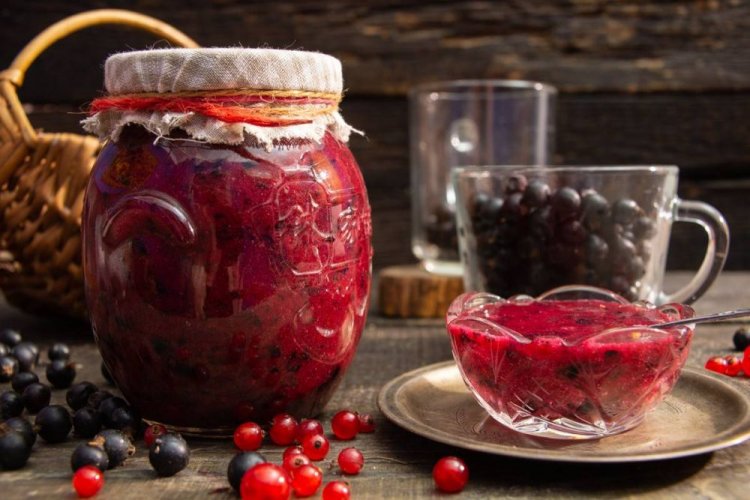 Варенье из черной и красной смородины без варки