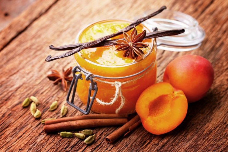 Джем из абрикосов с ароматными специями