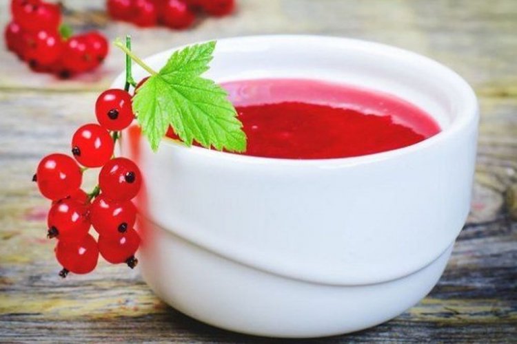 Желе из красной смородины через соковыжималку