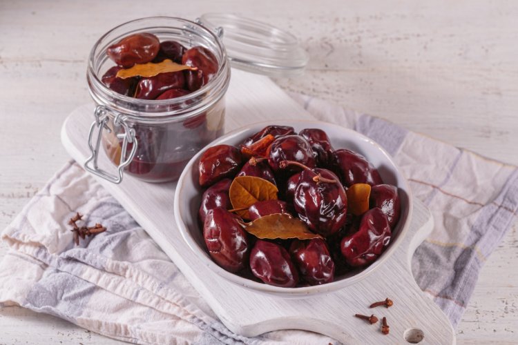12 лучших рецептов маринованной сливы на зиму